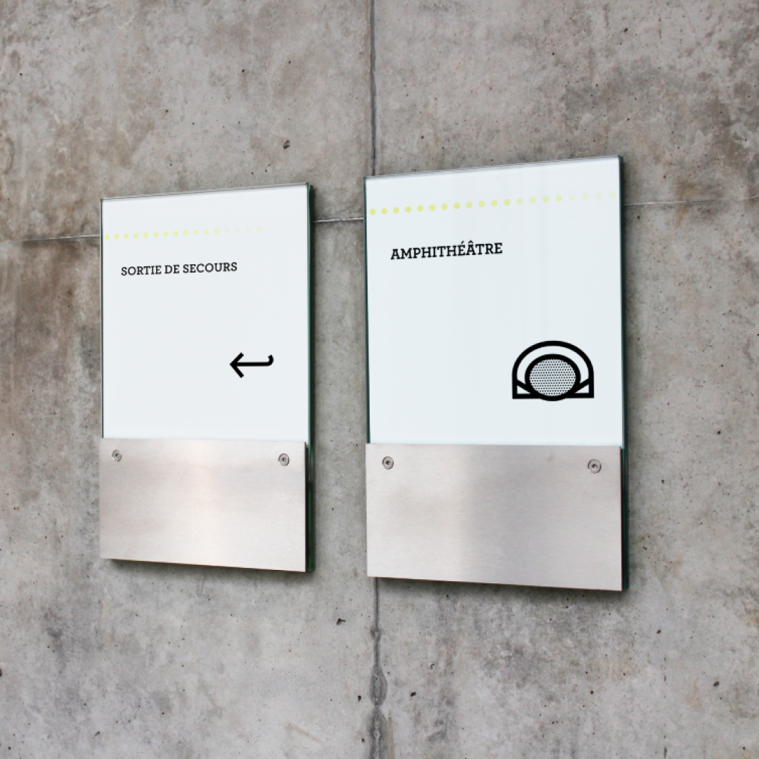 Création d'une signalétique pour l'inet strasbourg.